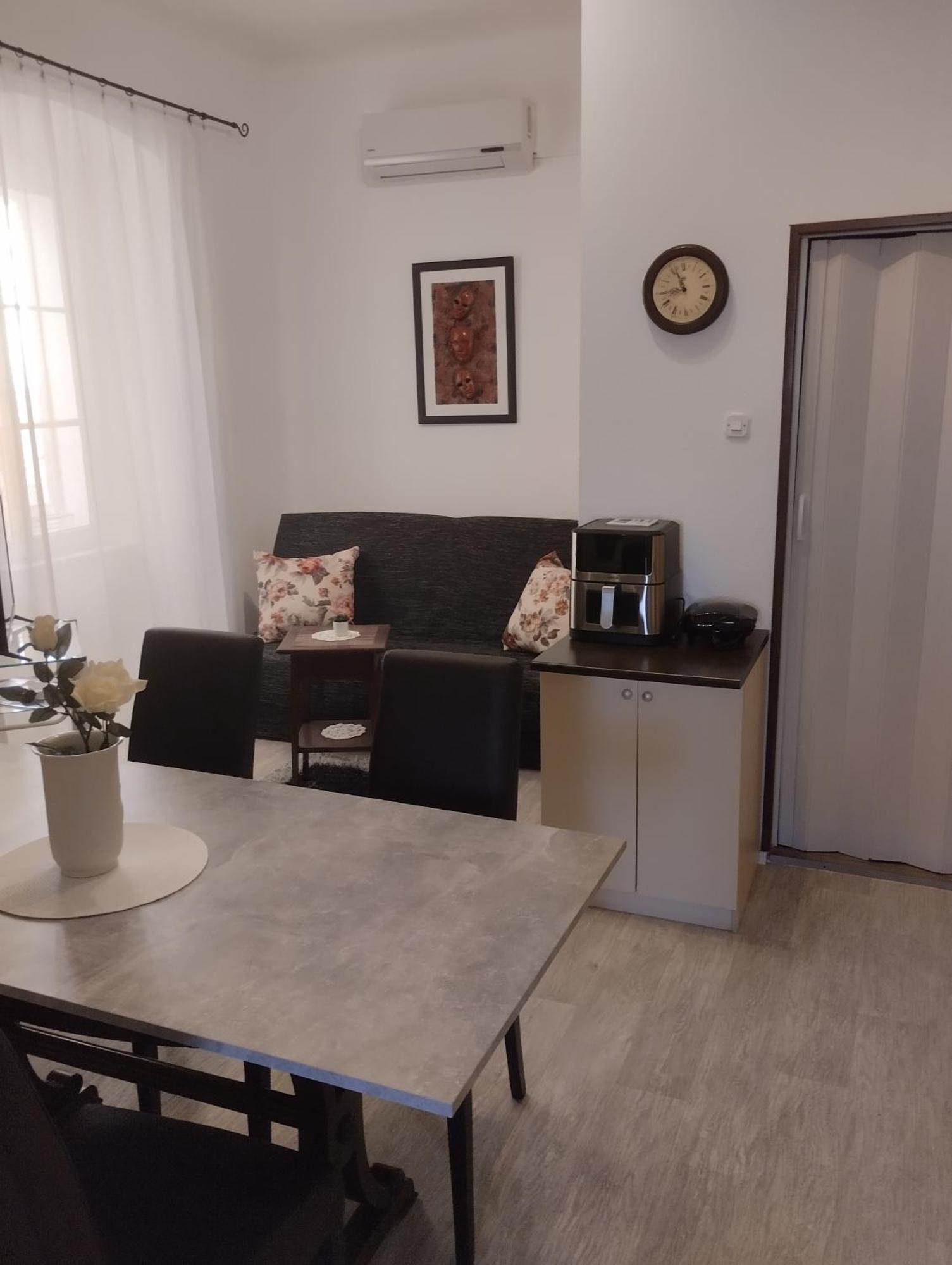 Apartments Petra 23 木洛希尼 外观 照片